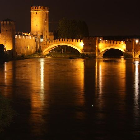 Italianflat - Le Quattro Stagioni Appartement Verona Buitenkant foto