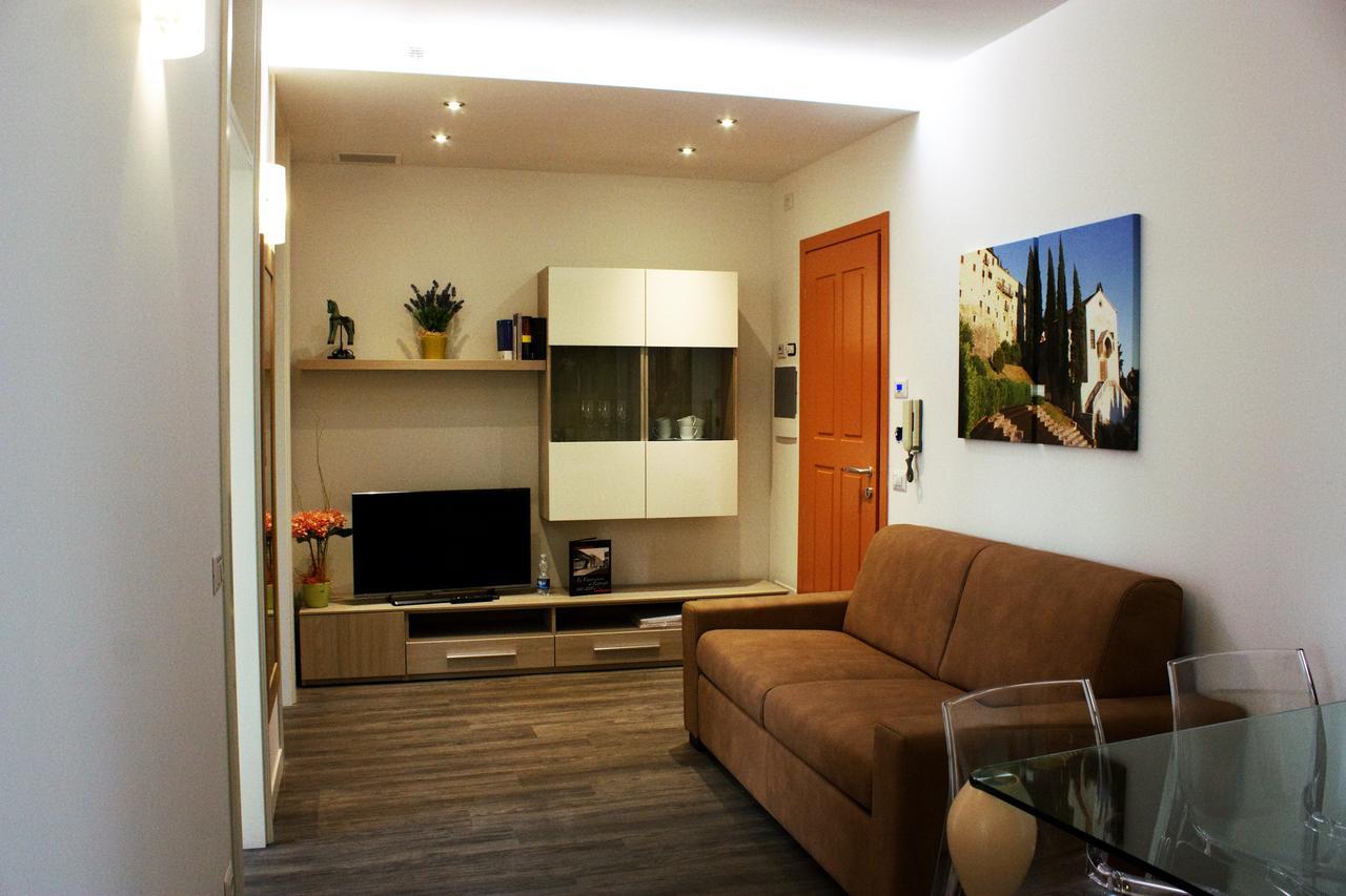 Italianflat - Le Quattro Stagioni Appartement Verona Buitenkant foto