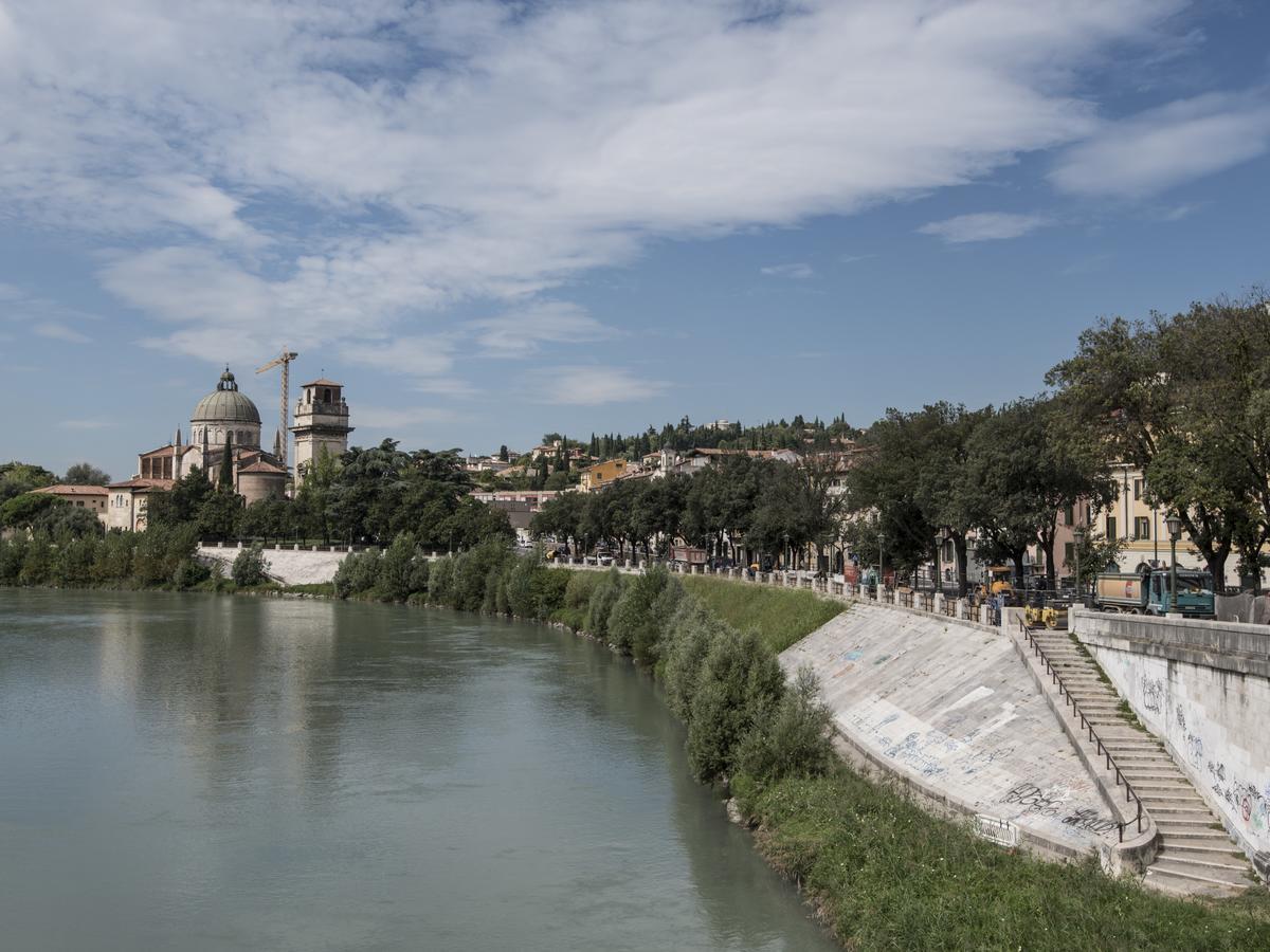 Italianflat - Le Quattro Stagioni Appartement Verona Buitenkant foto